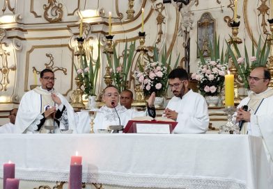 Pe. Carlinhos celebra seus 25 anos de vida sacerdotal