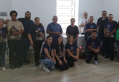 Funcionários e colaboradores rezam Novena de Natal